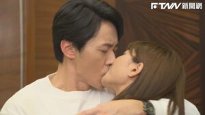 「台8男星」爆婚外情　路邊激情狂吻全被拍