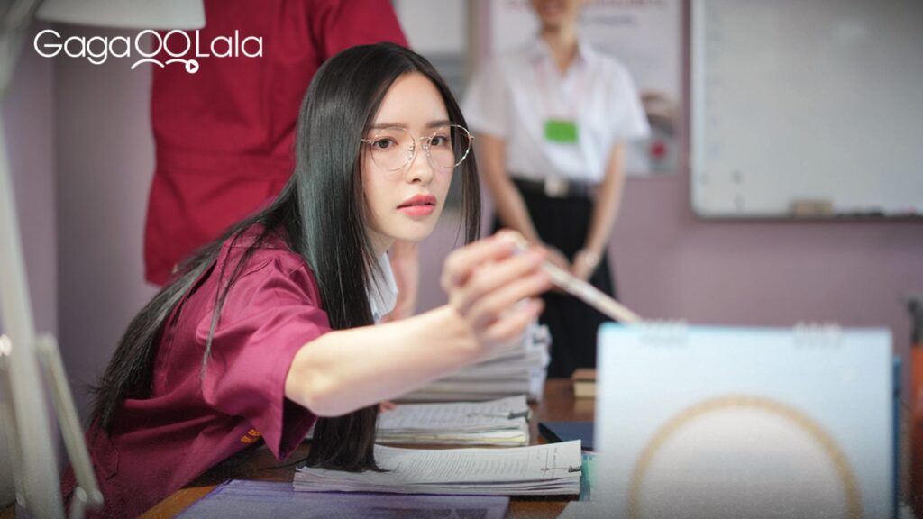 真香！泰國女女劇滿足制服長髮控　她神似石原聰美立刻爆紅