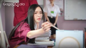 真香！泰國女女劇滿足制服長髮控　她神似石原聰美立刻爆紅